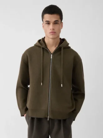 Die Piqué-Strickjacke mit Kapuze Piqué-Strickjacke mit Kapuze