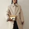 Die Rond Carré Clutch Take-away Clutch