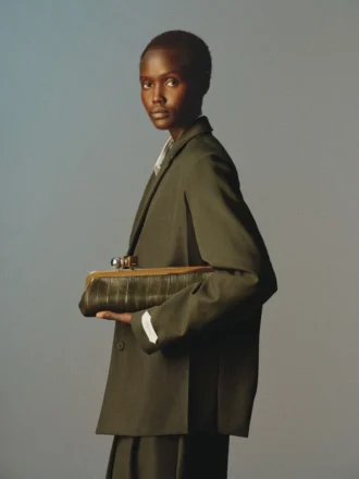 Die Salon-Clutch Lange Tasche mit Verschluss