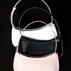 Die Schultertasche Bisou Beaded