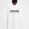 Langarm-T-Shirt mit Adresse von Courchevel Langarm-T-Shirt mit aufgedruckter Adresse und Logo – exklusiv online und in unserem Geschäft in Courchevel erhältlich